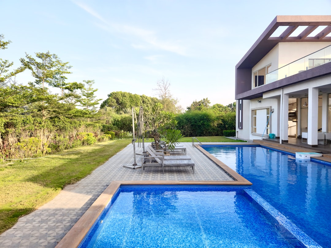 Self-install swimming pools