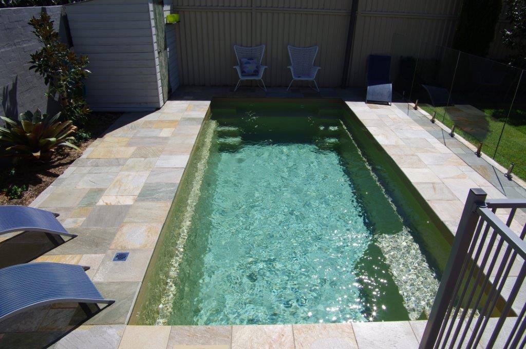 Easy install pool kits
